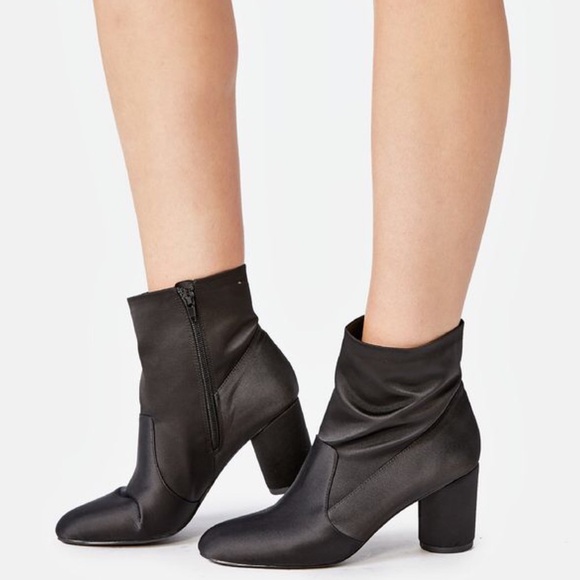 trendy black booties